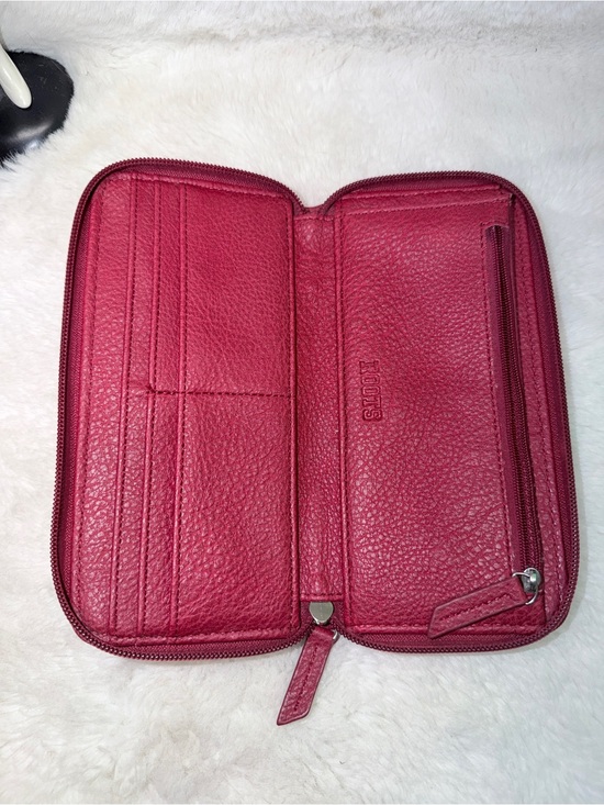 Roots Handbags - Roots Women’s Zip-Around Wallet - Red Berry 💝